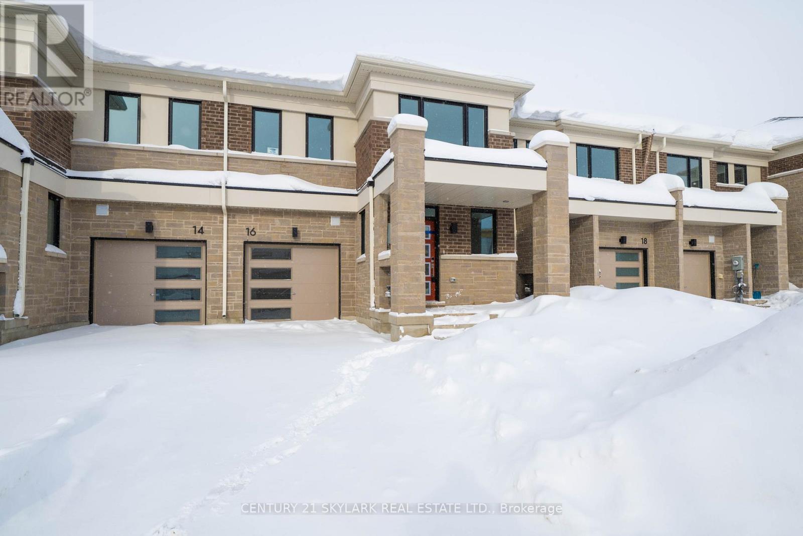 16 Ivory Road, Barrie, ON - Outdoor With Facade