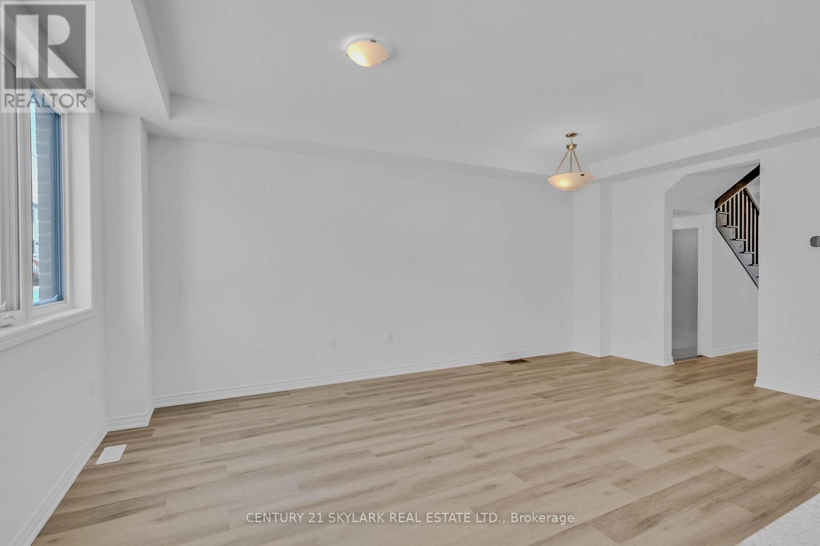 16 Ivory Road, Barrie, ON - Indoor Photo Showing Other Room