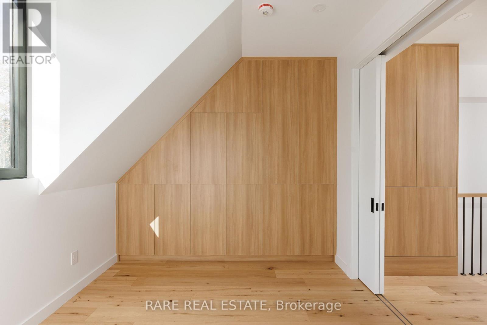 Laneway - 451 Montrose Avenue, Toronto, ON - Indoor Photo Showing Other Room