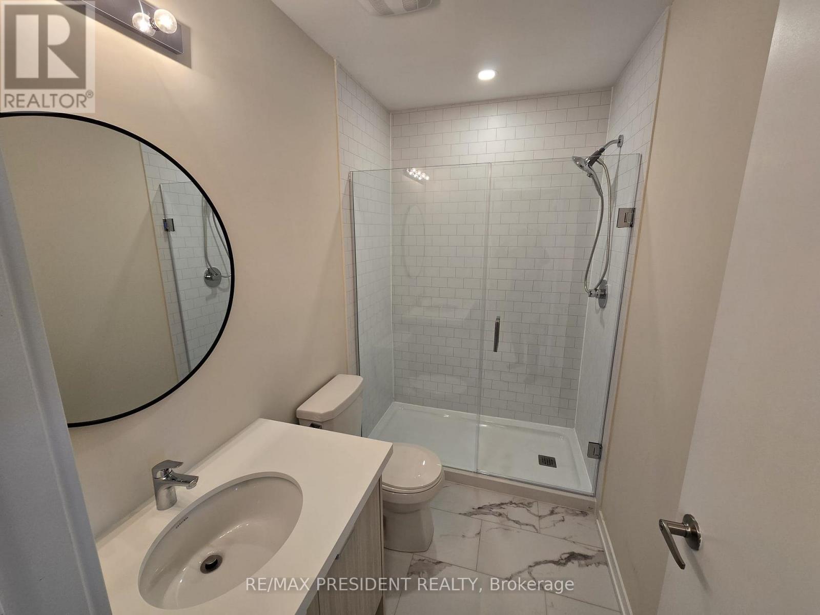 28 Seahorse Common, Cambridge, ON - Indoor Photo Showing Bathroom
