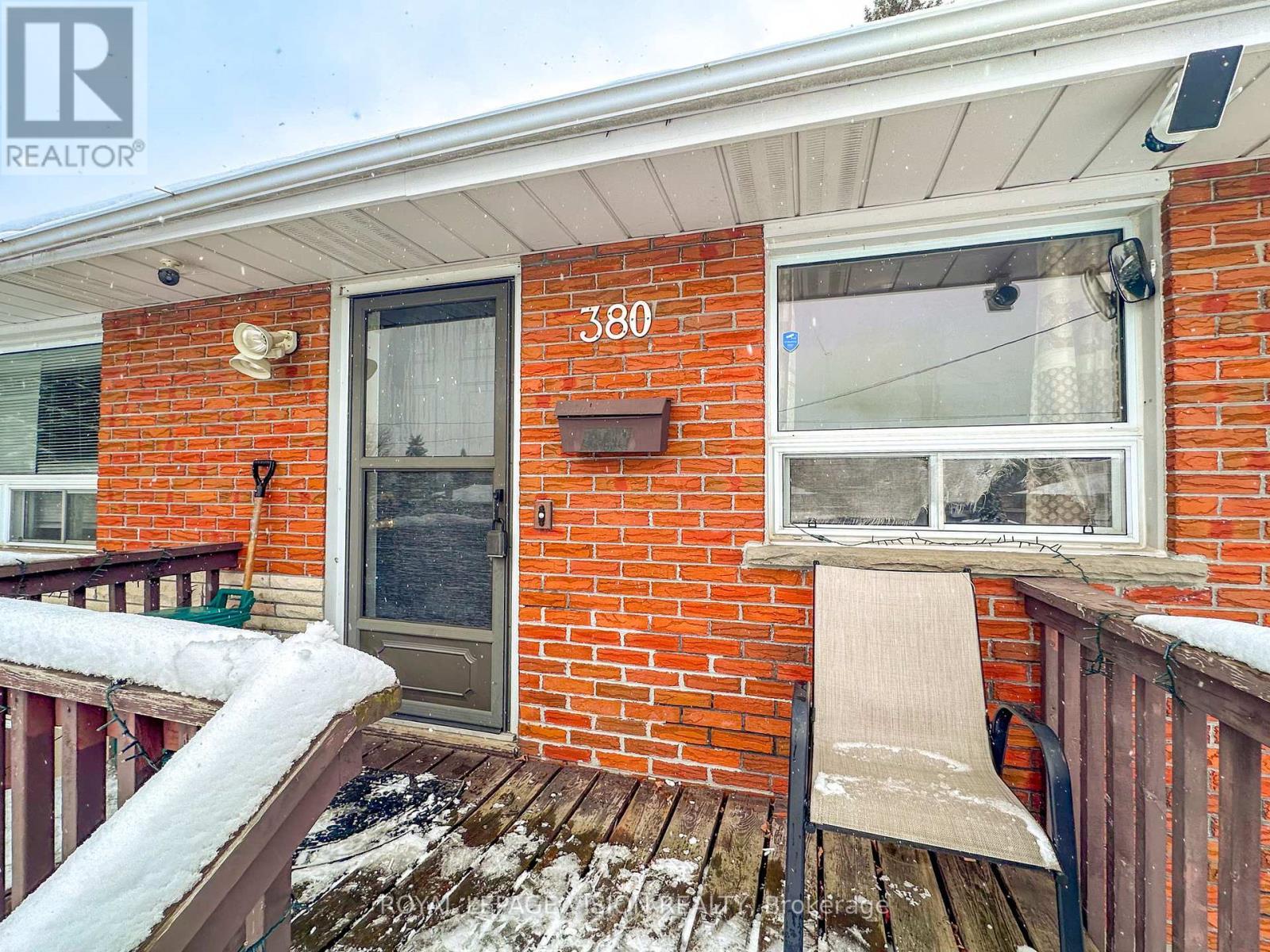 Main Floor - 380 Arbor Court, Oshawa, ON - Outdoor With Exterior