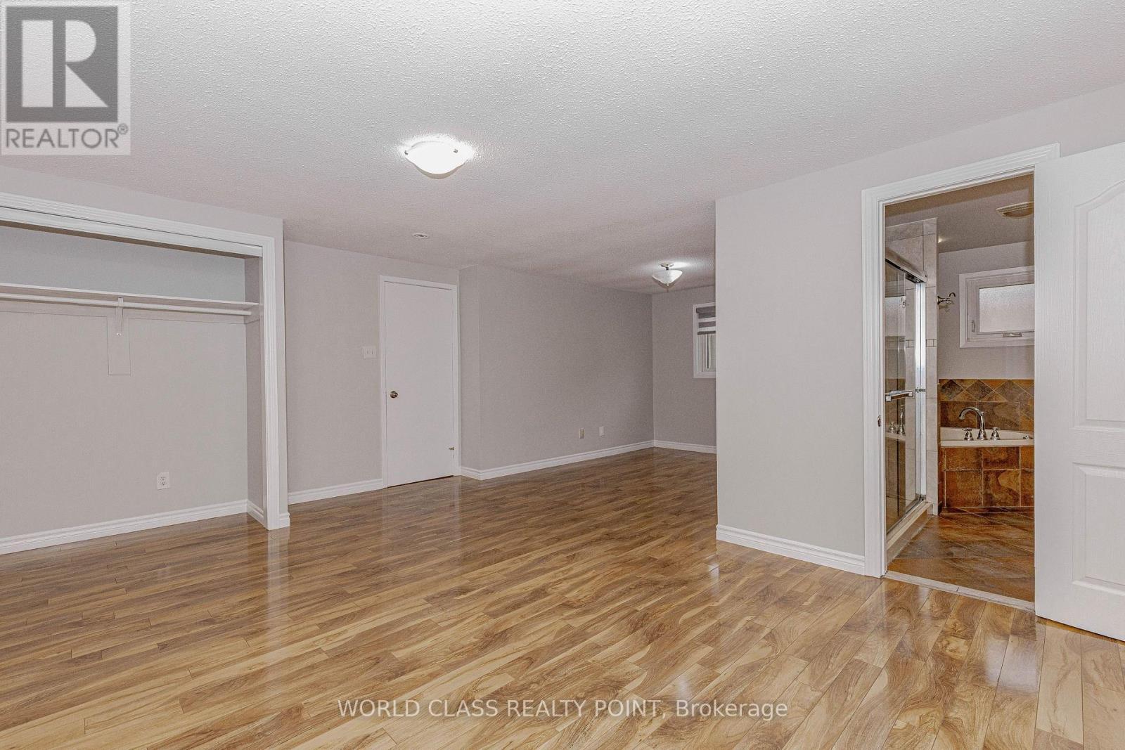 4 Dafoe Crescent, Brampton, ON - Indoor Photo Showing Other Room