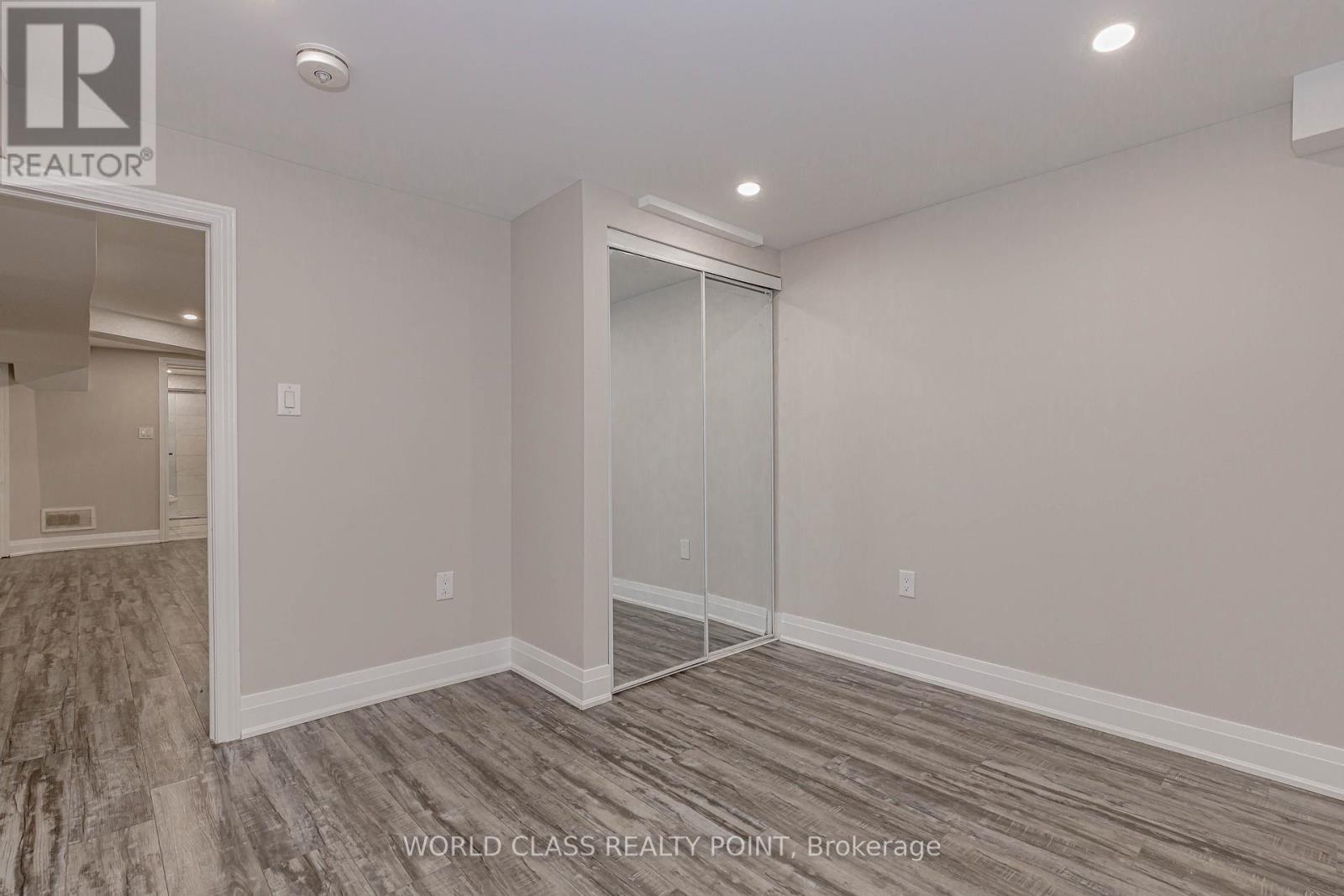 4 Dafoe Crescent, Brampton, ON - Indoor Photo Showing Other Room