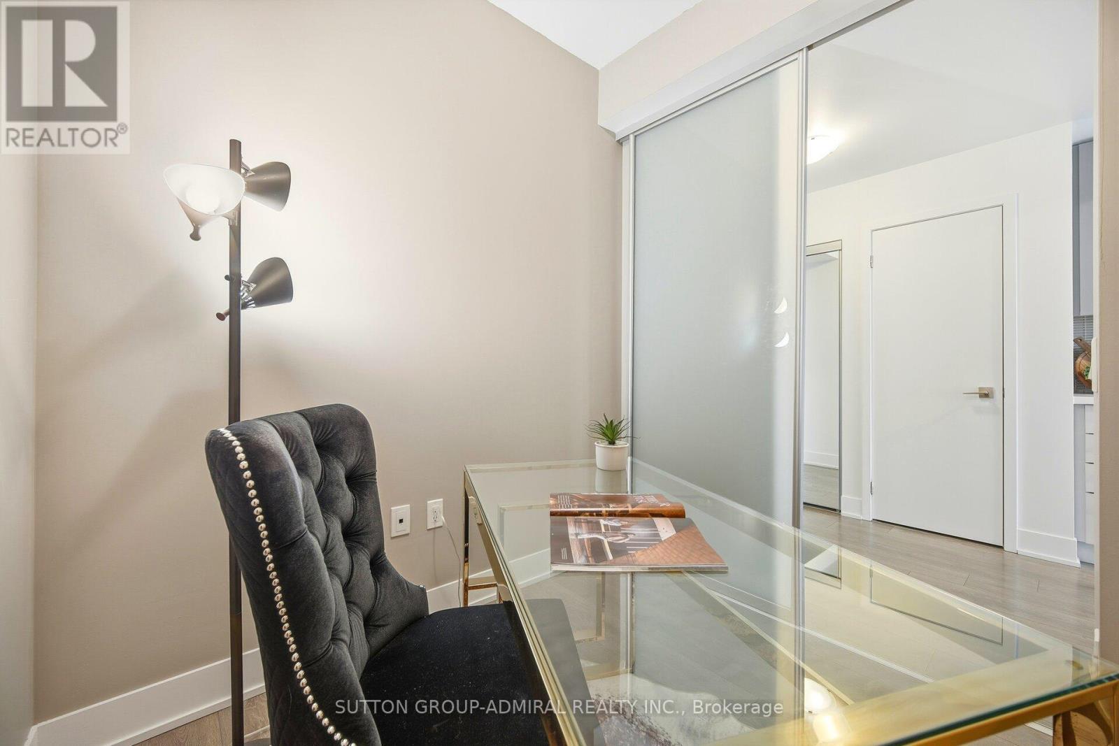 2908 Highway 7, Vaughan, ON - Indoor Photo Showing Other Room