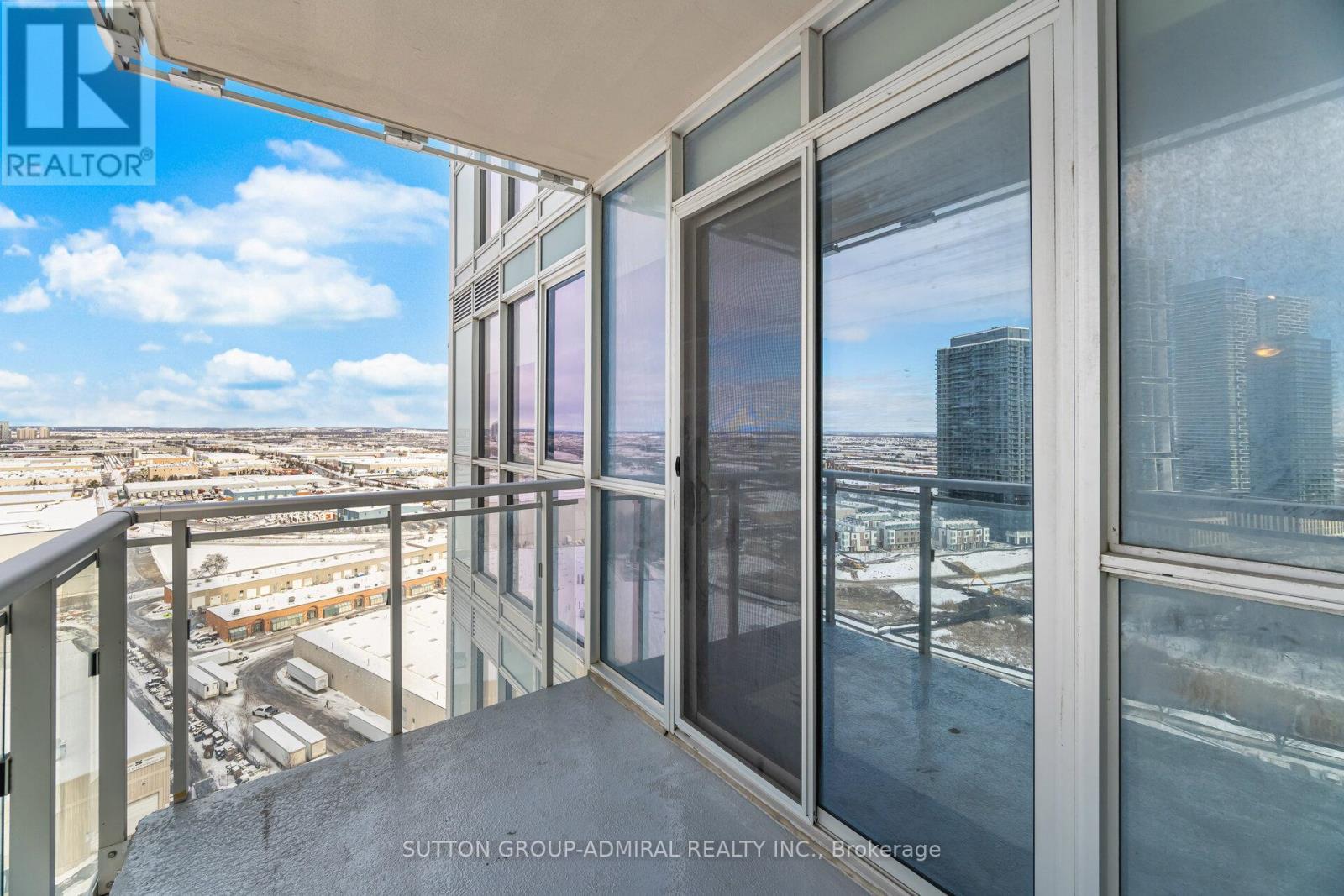 2908 Highway 7, Vaughan, ON - Outdoor With View With Exterior