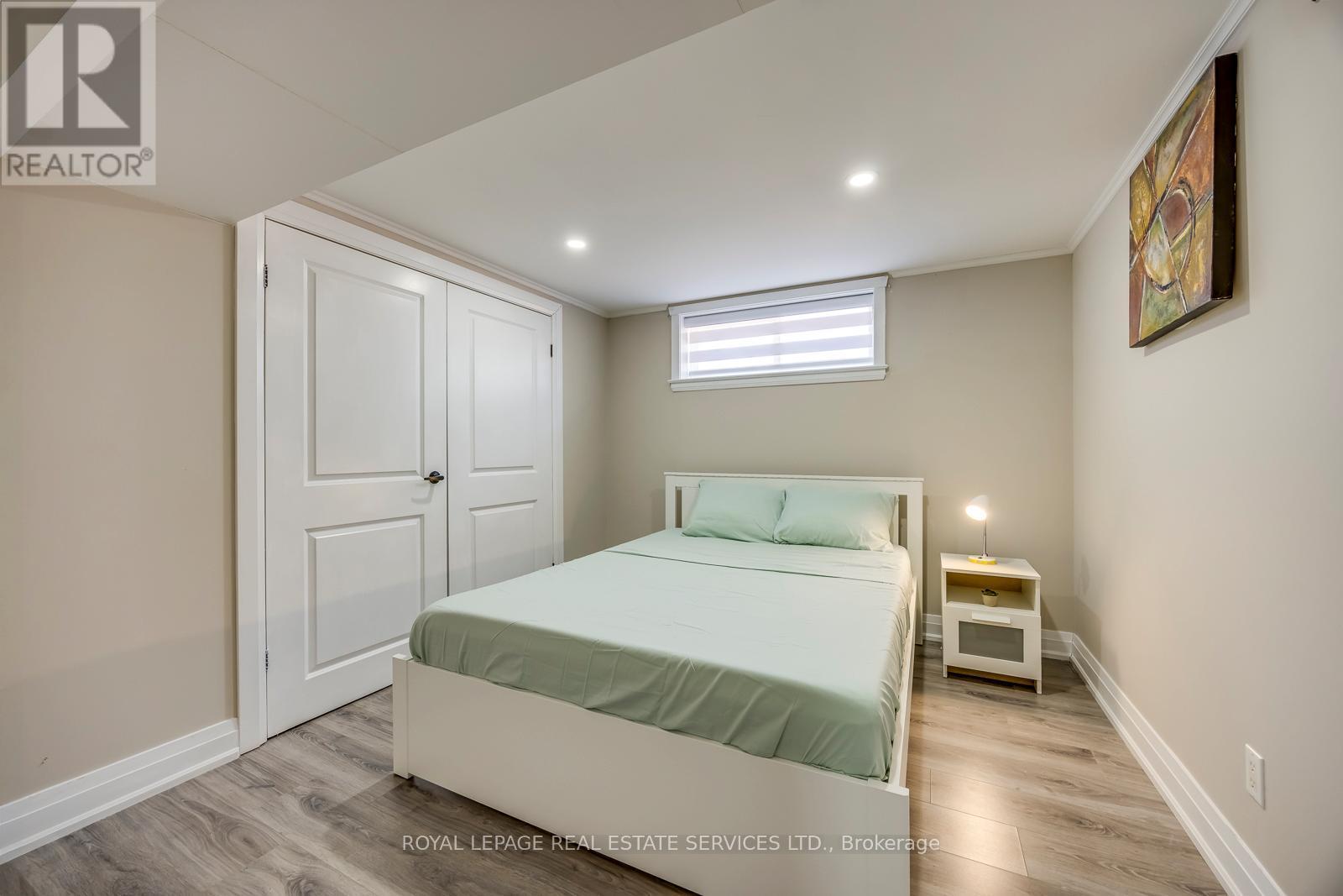 577 Trudale Court, Oakville, ON - Indoor Photo Showing Bedroom