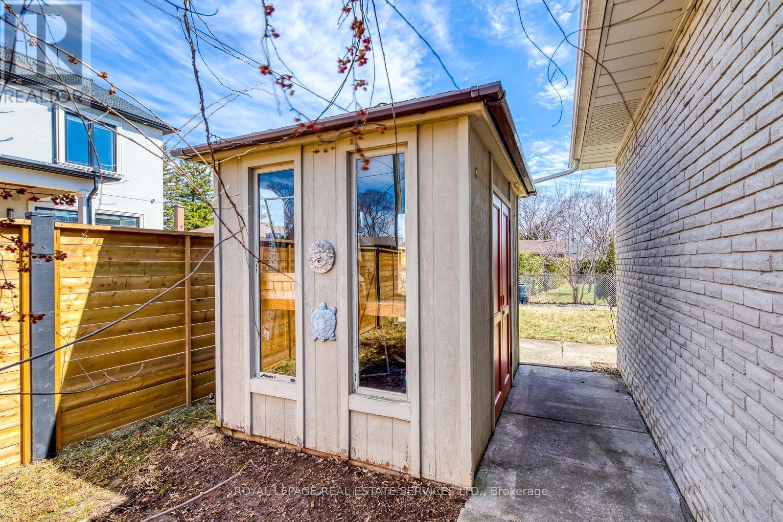 577 Trudale Court, Oakville, ON - Outdoor With Exterior