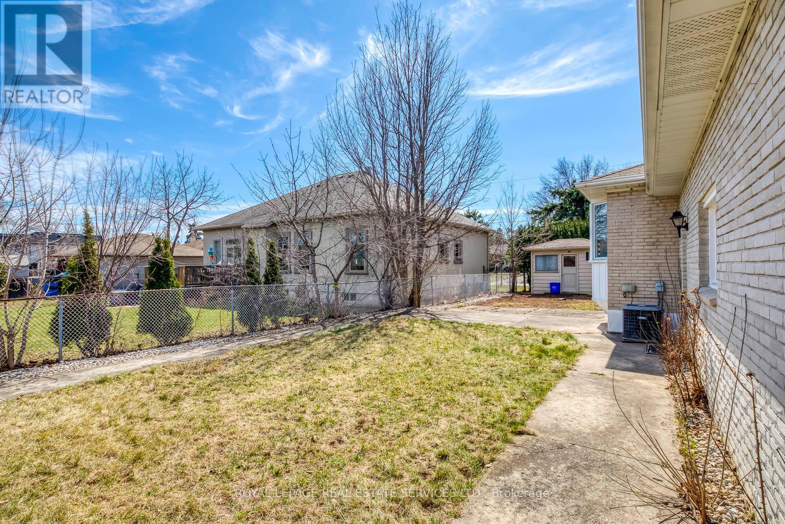 577 Trudale Court, Oakville, ON - Outdoor