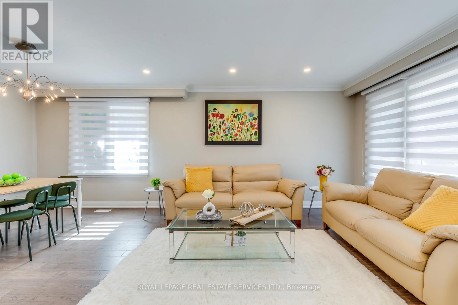 577 Trudale Court, Oakville, ON - Indoor Photo Showing Living Room