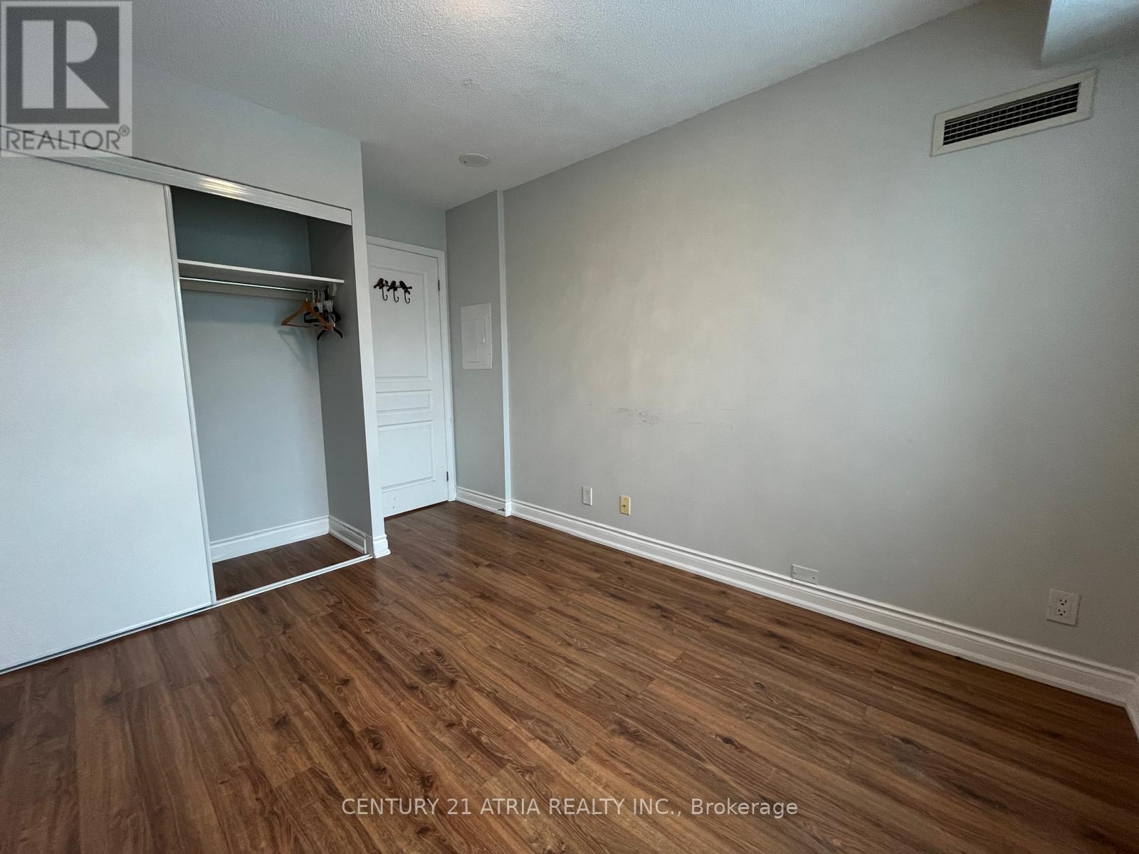 2BR - 818 - 55 South Town Centre Boulevard, Markham, ON - Indoor Photo Showing Other Room