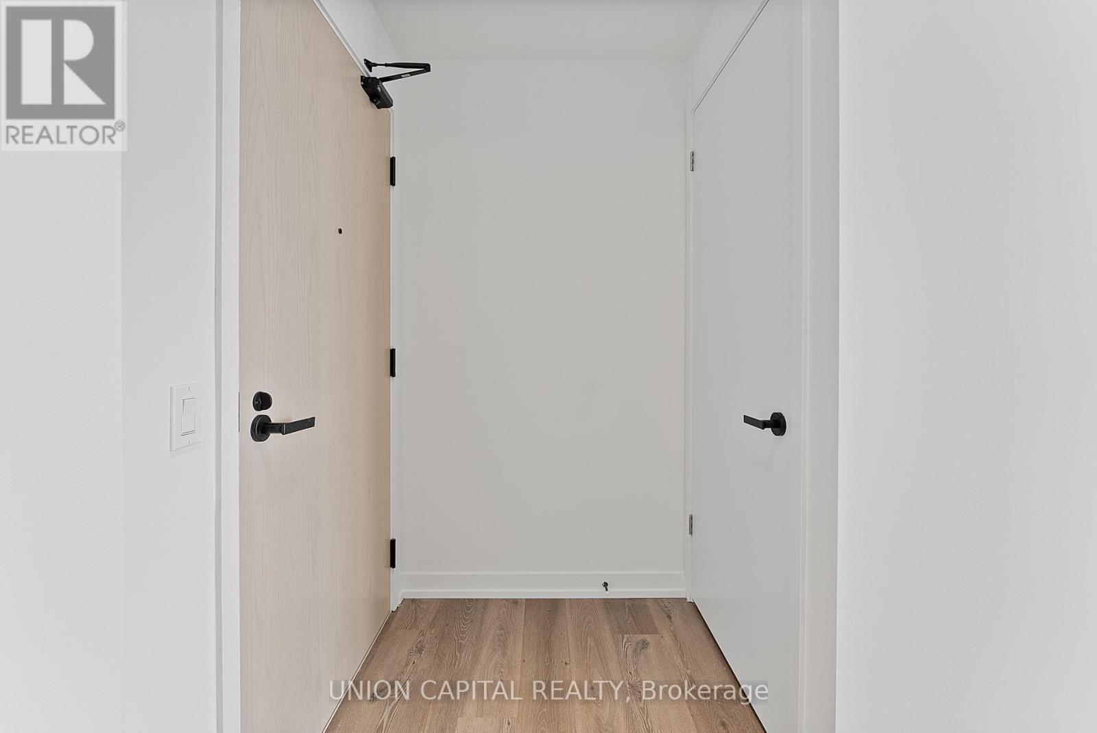 3109 - 225 Commerce Street, Vaughan, ON - Indoor Photo Showing Other Room