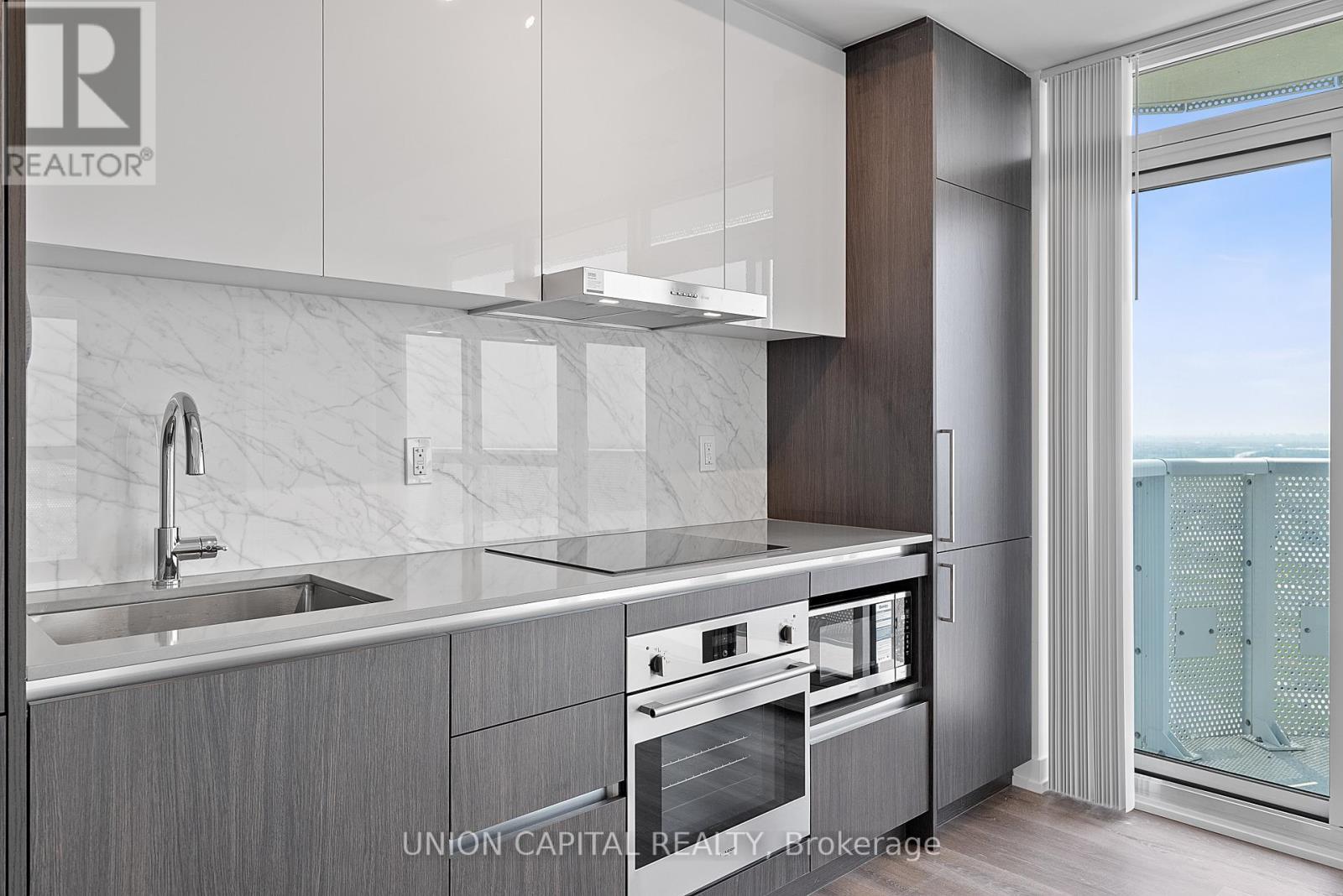 3109 - 225 Commerce Street, Vaughan, ON - Indoor Photo Showing Kitchen With Upgraded Kitchen