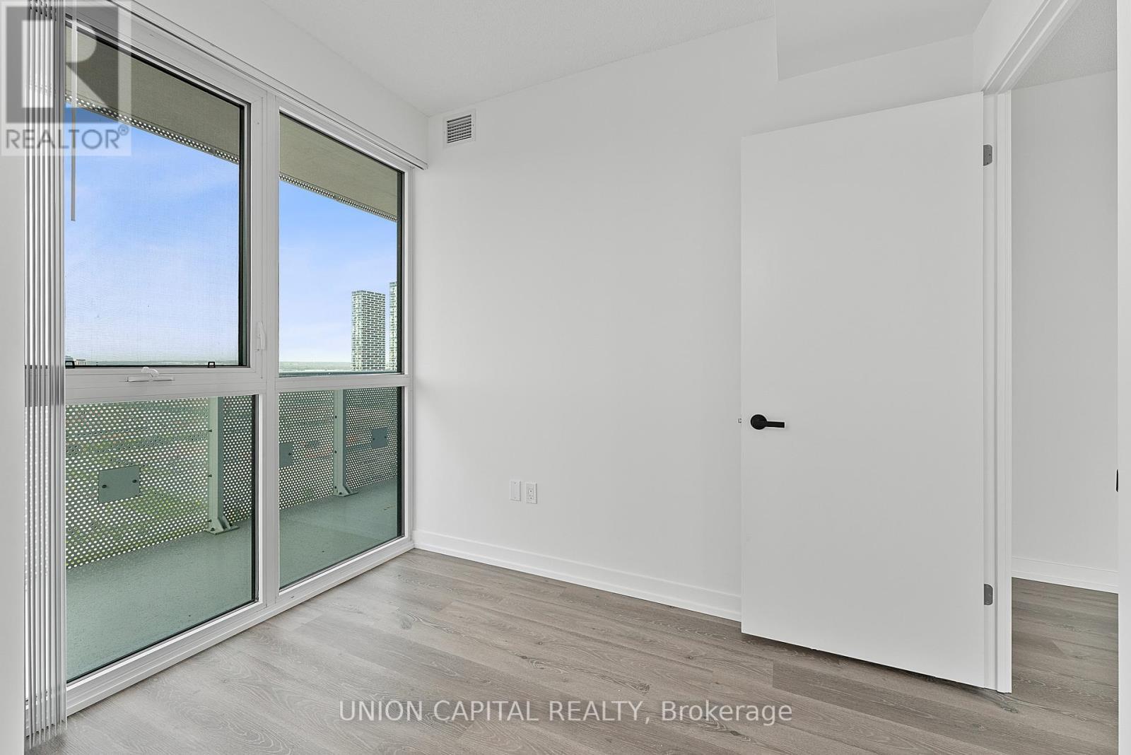3109 - 225 Commerce Street, Vaughan, ON - Indoor Photo Showing Other Room