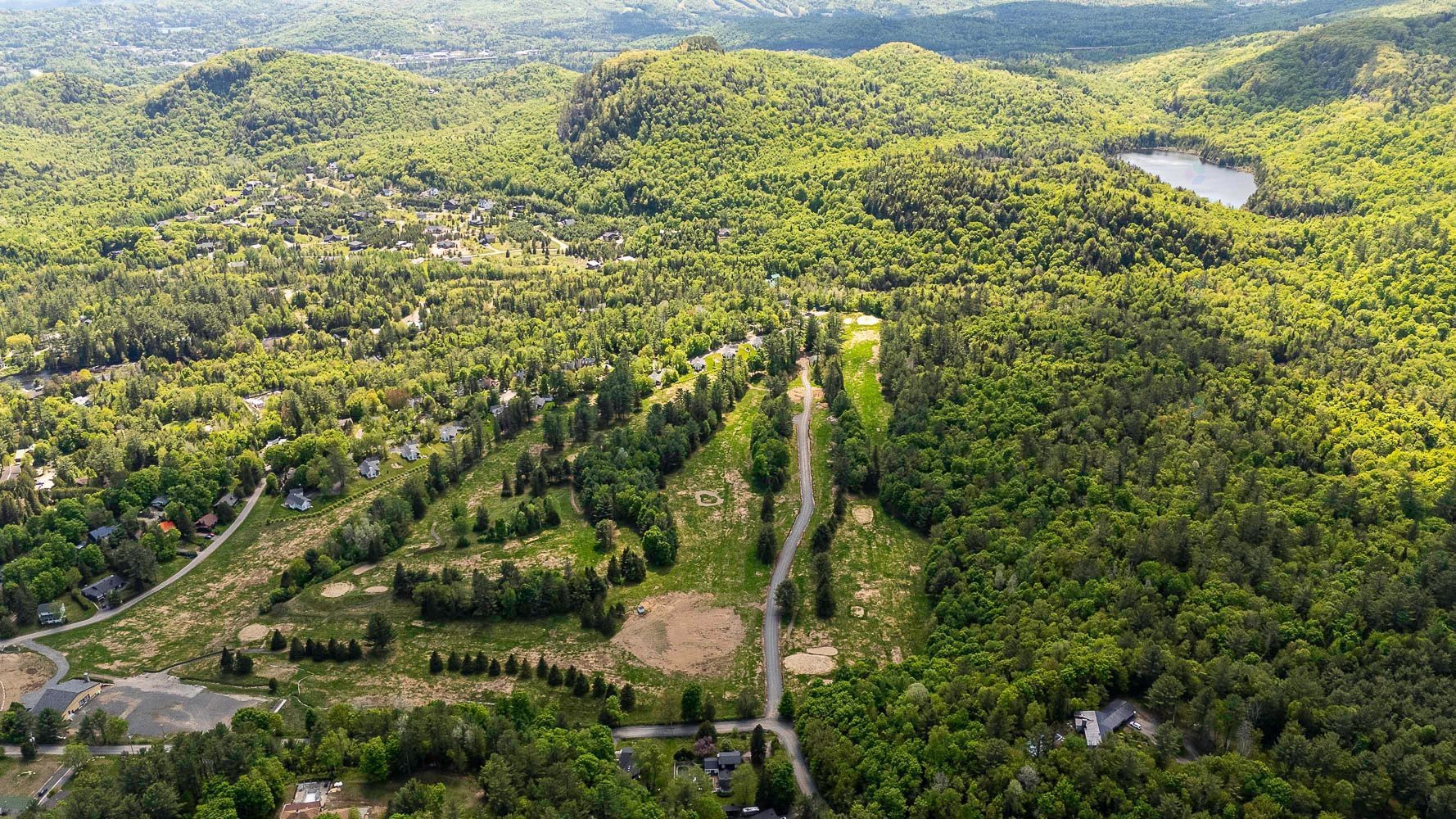 Overall view - Rue De La Vallée, Sainte-Adèle, QC