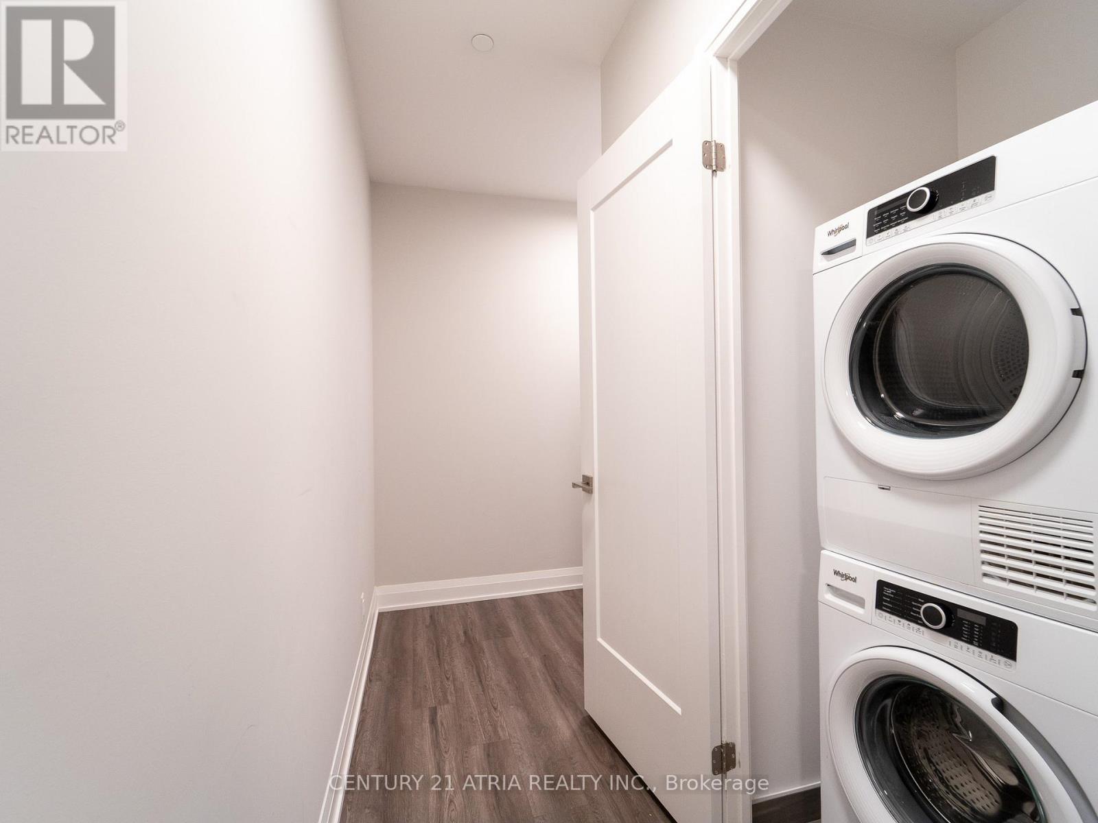 4610 - 8 Water Walk Drive, Markham, ON - Indoor Photo Showing Laundry Room