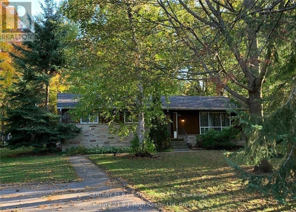 787 Innisfil Beach Road, Innisfil, ON - Outdoor