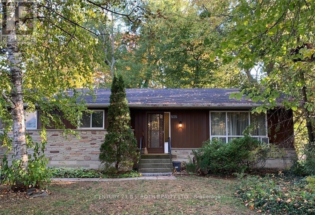 787 Innisfil Beach Road, Innisfil, ON - Outdoor