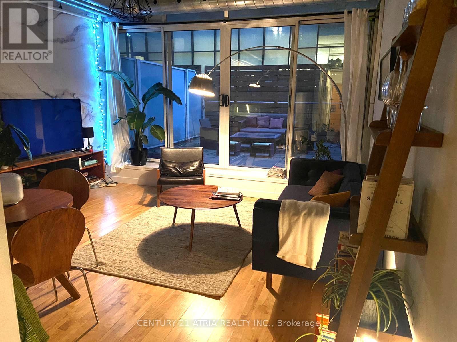 202 - 32 Stewart Street, Toronto, ON - Indoor