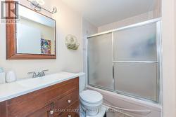 4pc Bathroom on 2nd level -