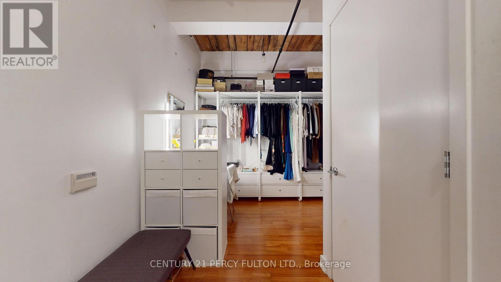 217 - 43 Hanna Avenue, Toronto, ON - Indoor Photo Showing Other Room