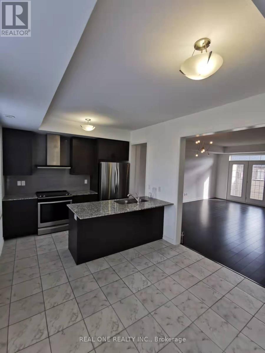 209 Harding Park Street, Newmarket, ON - Indoor Photo Showing Other Room