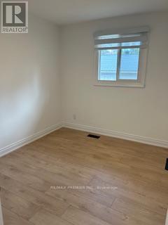639 Pine Grove Avenue, Innisfil, ON - Indoor Photo Showing Other Room
