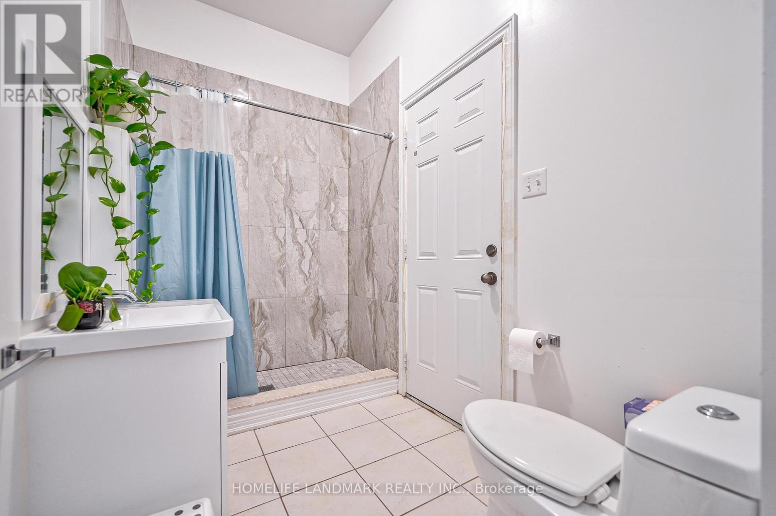 83 Hawksbury Road, Markham, ON - Indoor