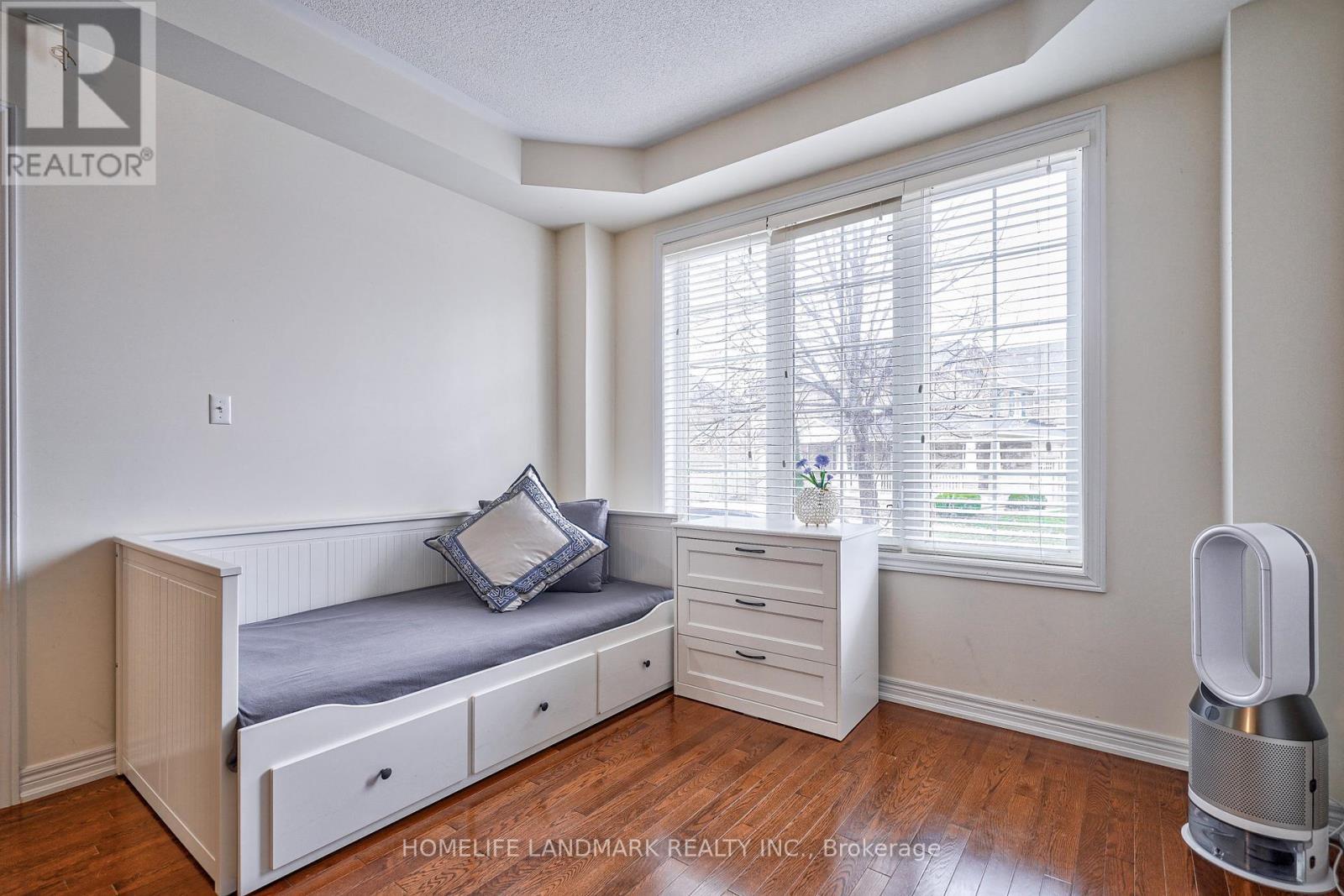 83 Hawksbury Road, Markham, ON - Indoor