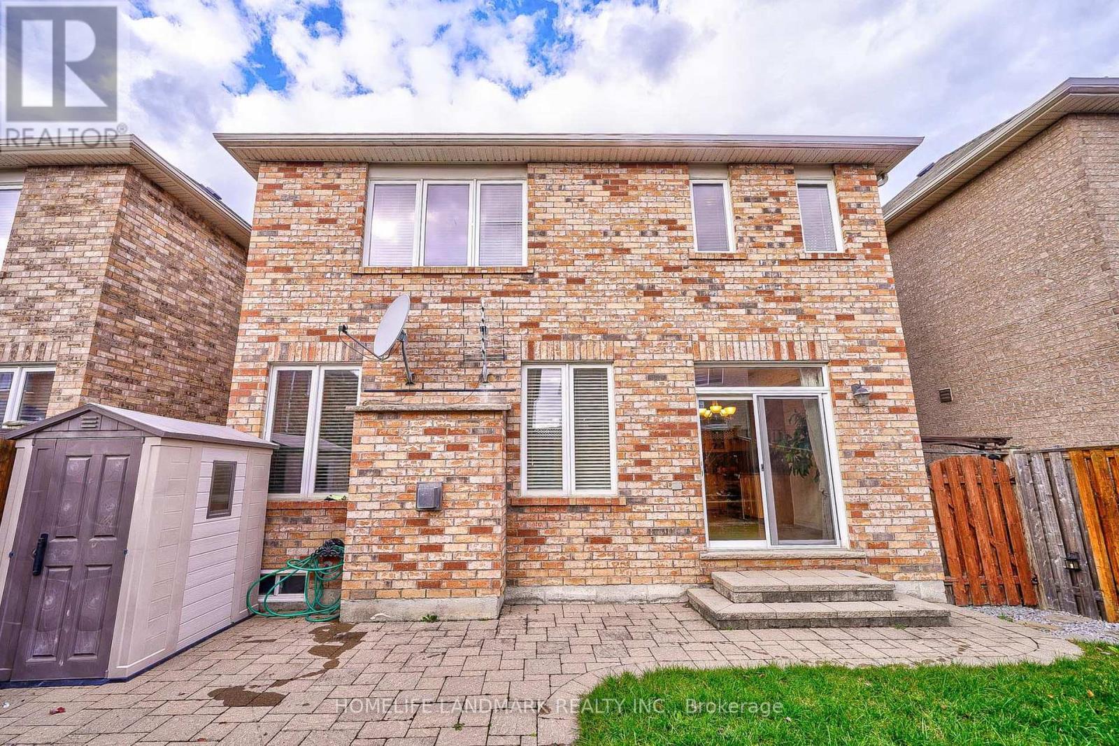 83 Hawksbury Road, Markham, ON - Outdoor