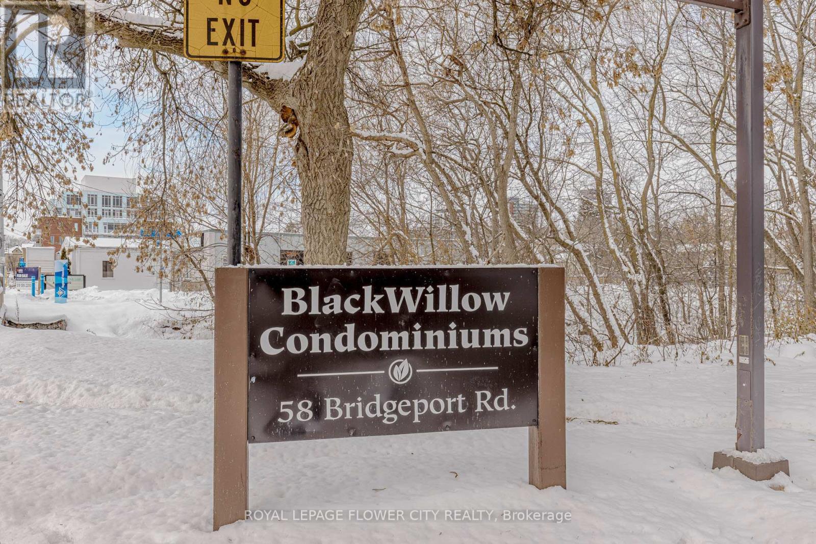 106 - 58 Bridgeport Road E, Waterloo, ON - Outdoor