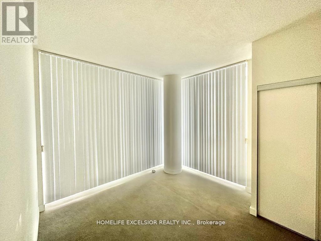 1909 - 29 Singer Court, Toronto, ON - Indoor Photo Showing Other Room