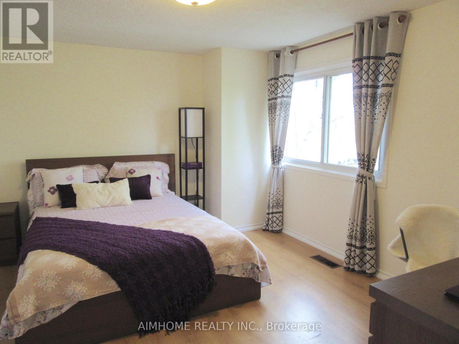 28 - 15 Huntingwood Drive, Toronto, ON - Indoor Photo Showing Bedroom