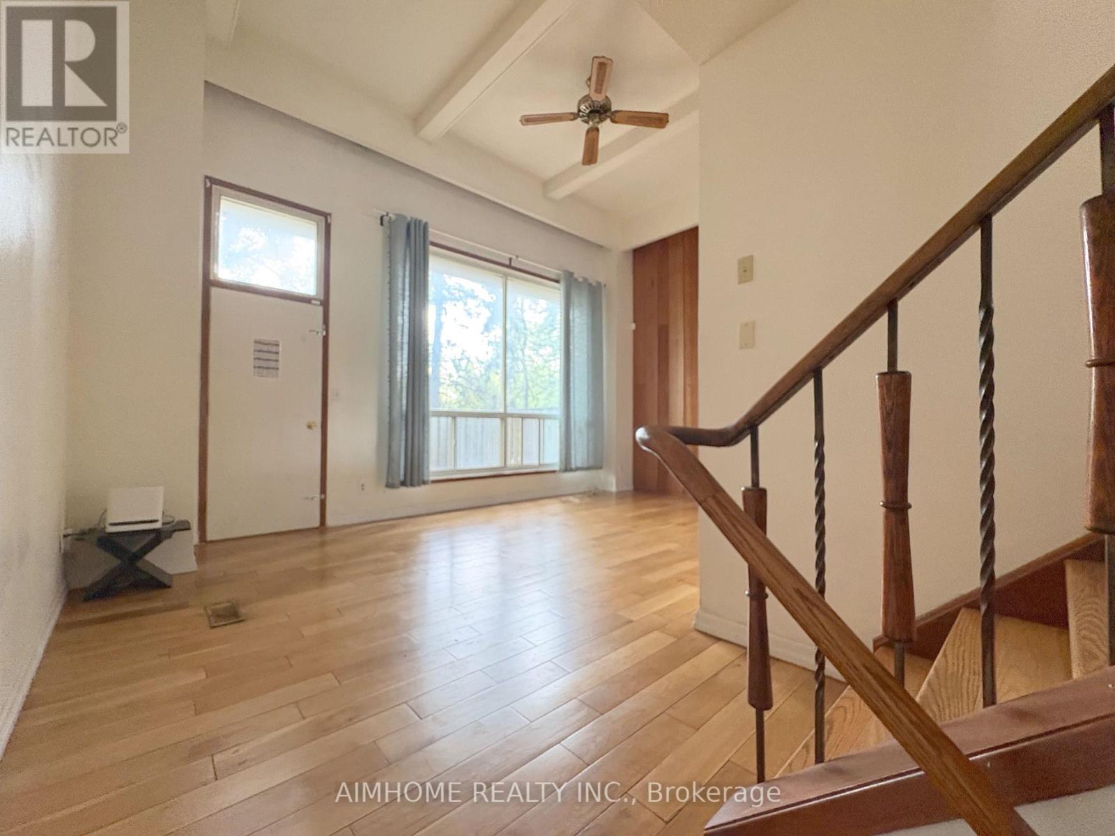 28 - 15 Huntingwood Drive, Toronto, ON - Indoor Photo Showing Other Room