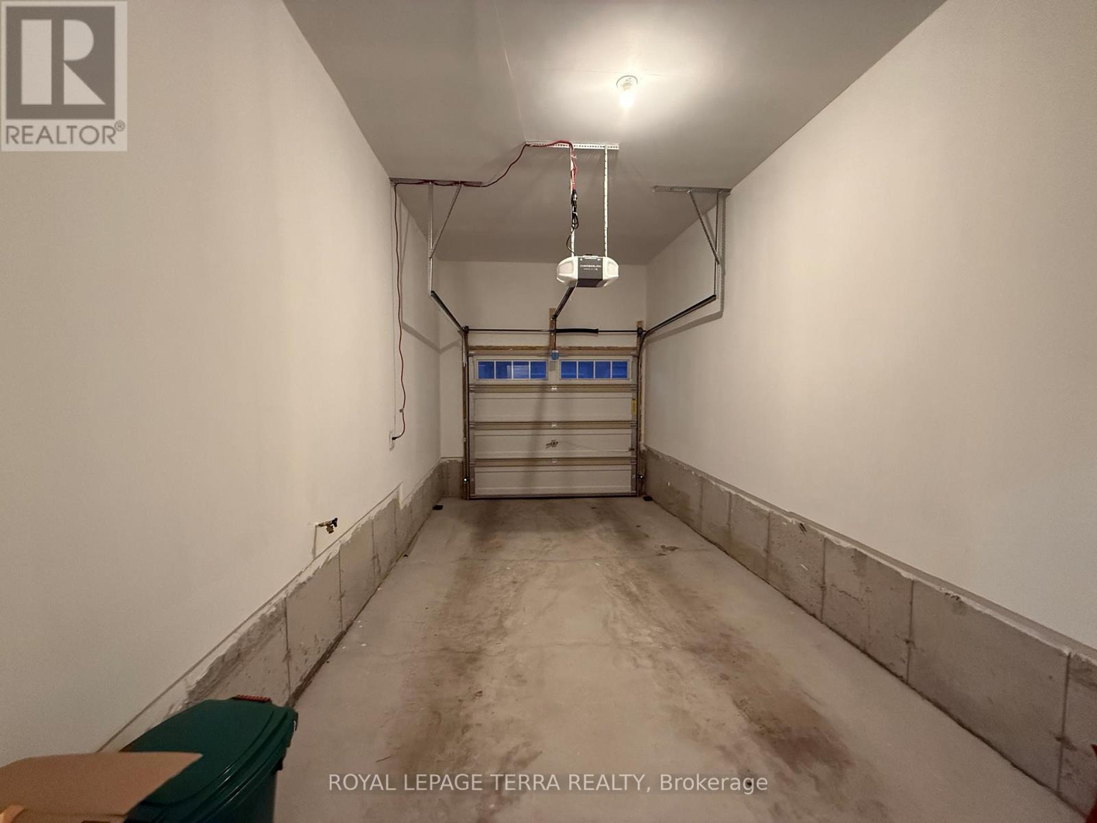 70 Fruitful Crescent, Whitby, ON - Indoor Photo Showing Garage