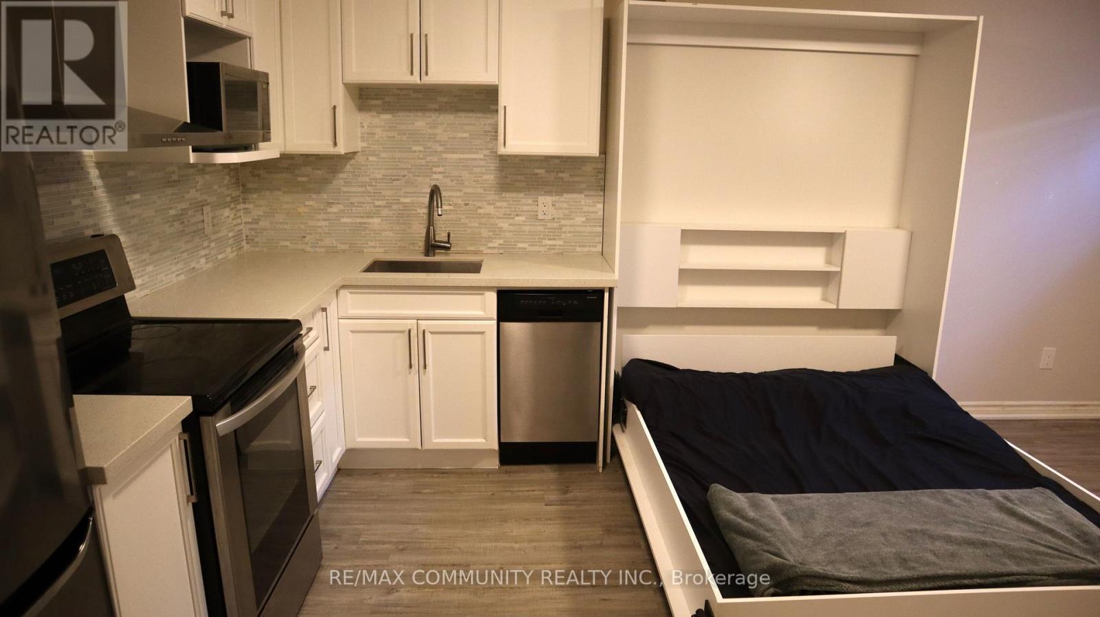 Basement - 1061 Rowntree Crescent, Pickering, ON - Indoor Photo Showing Kitchen