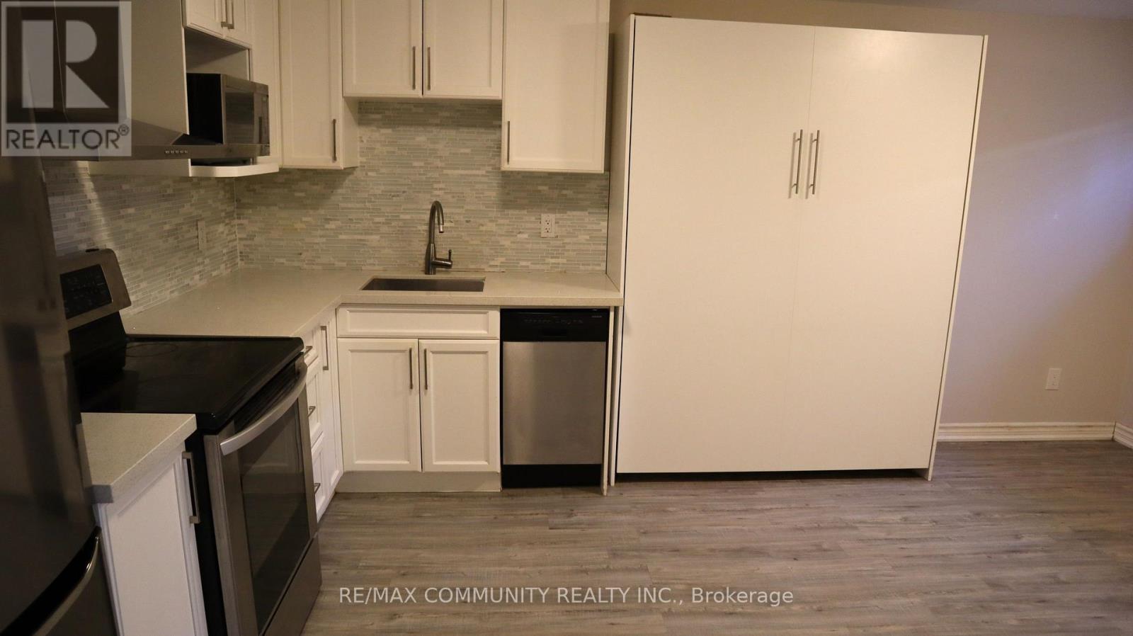 Basement - 1061 Rowntree Crescent, Pickering, ON - Indoor Photo Showing Kitchen
