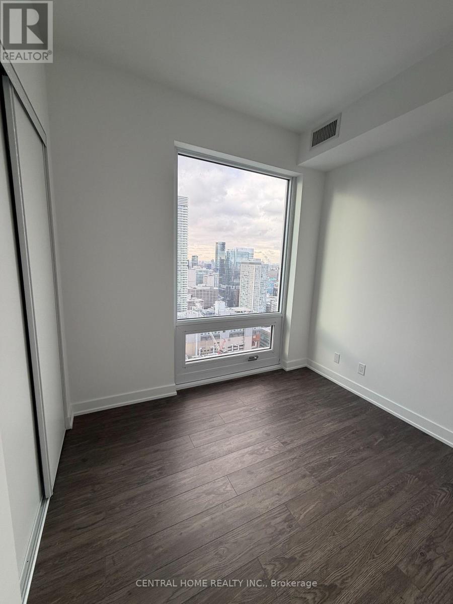 4810 - 88 Queen Street E, Toronto, ON - Indoor Photo Showing Other Room