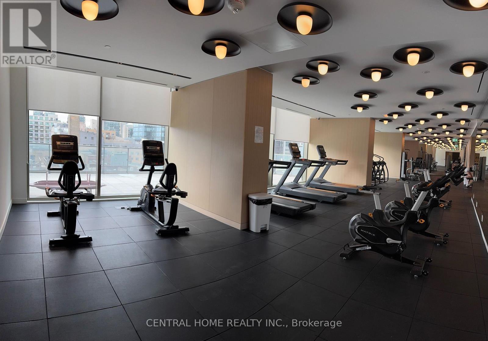 4810 - 88 Queen Street E, Toronto, ON - Indoor Photo Showing Gym Room