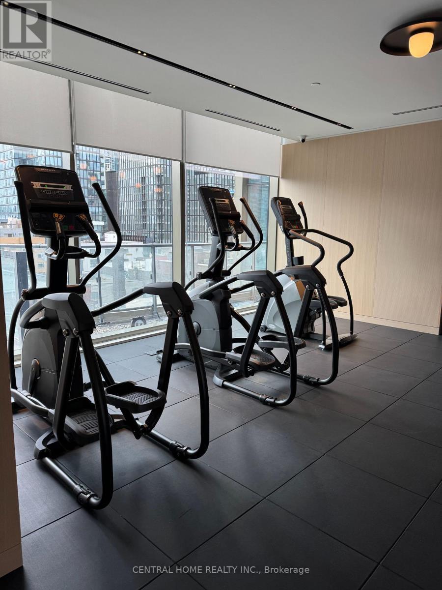 4810 - 88 Queen Street E, Toronto, ON - Indoor