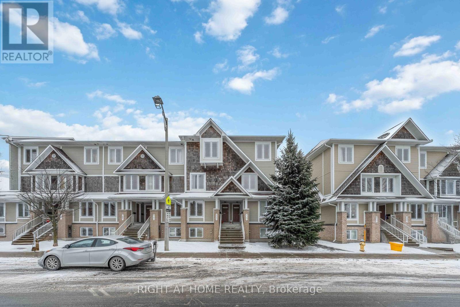 B - 574 Chapman Mills Drive, Ottawa, ON - Outdoor With Facade