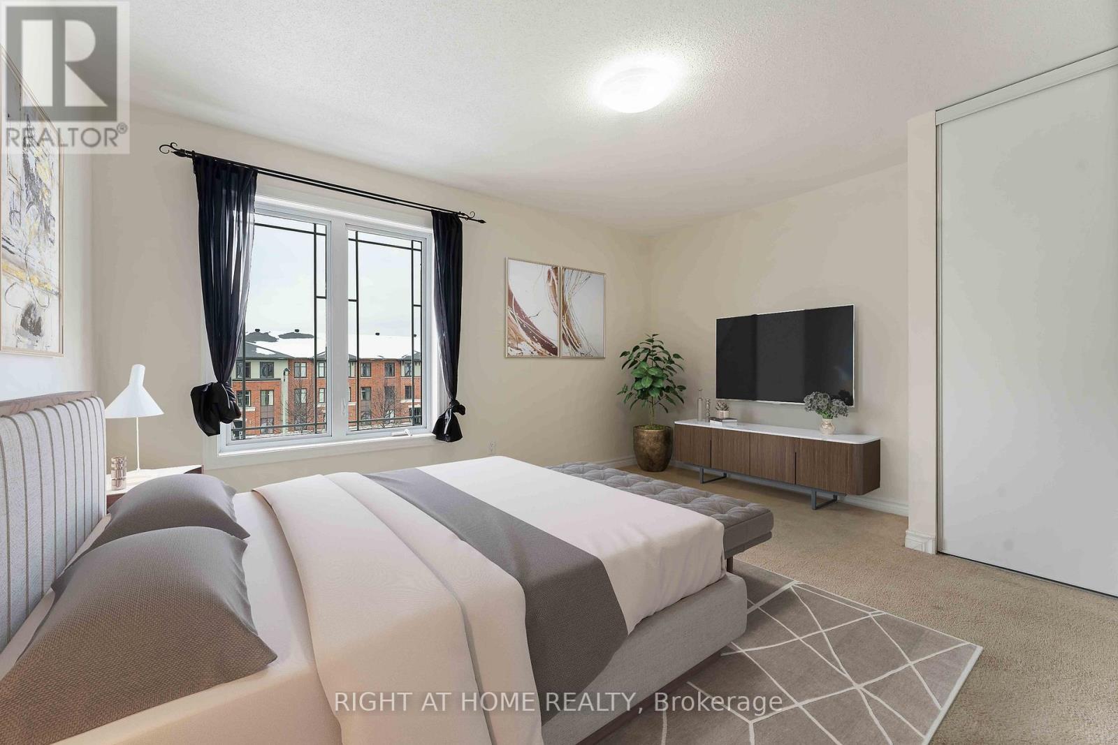 B - 574 Chapman Mills Drive, Ottawa, ON - Indoor Photo Showing Bedroom