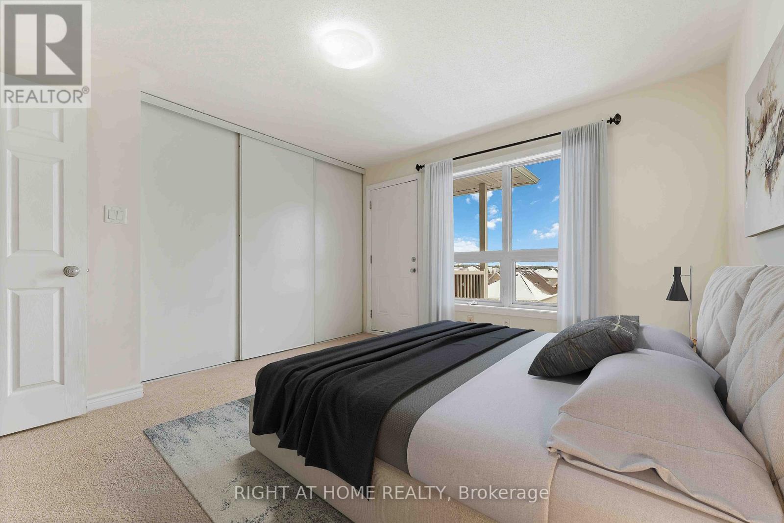 B - 574 Chapman Mills Drive, Ottawa, ON - Indoor Photo Showing Bedroom