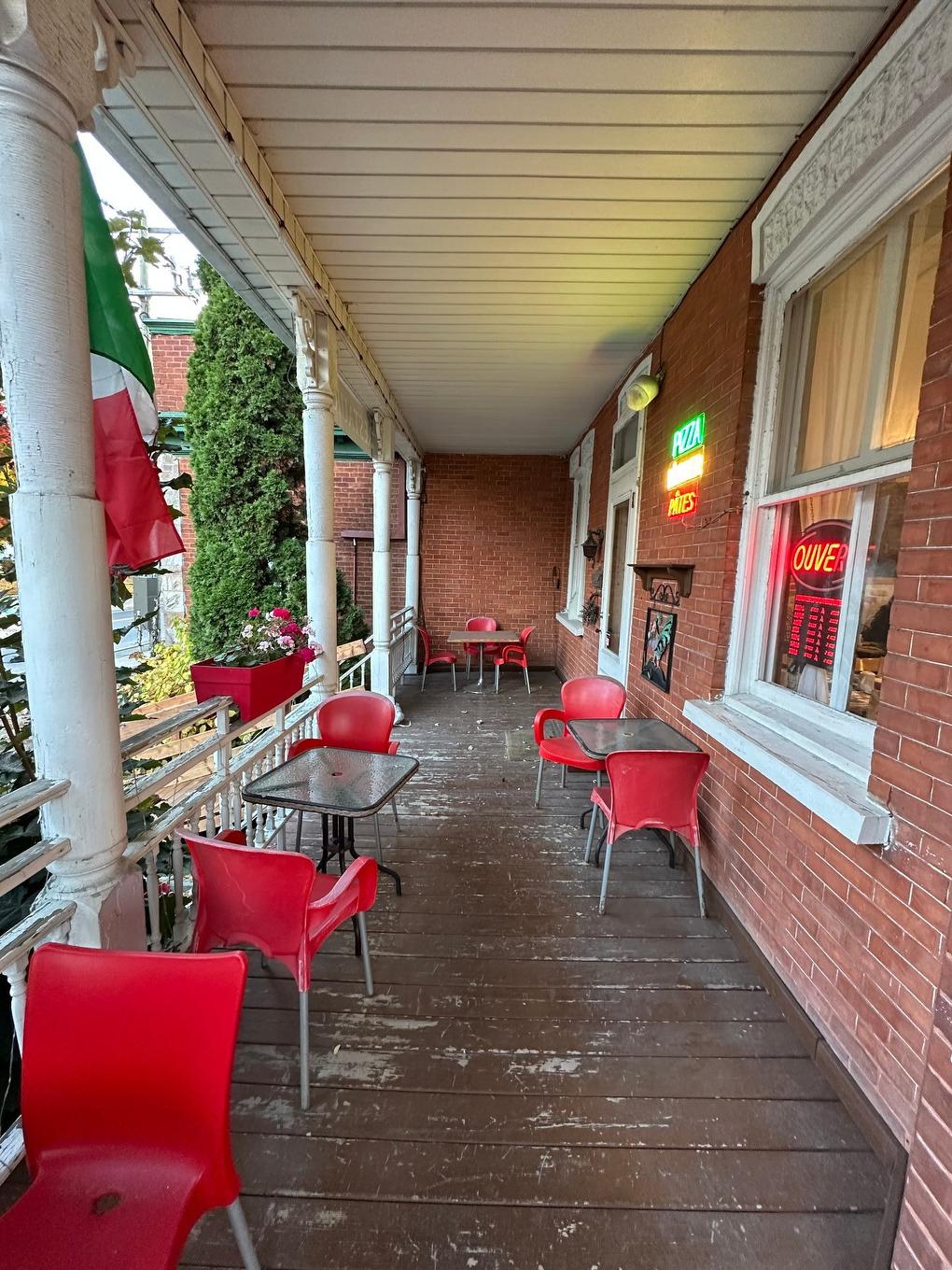 Exterior - 885 Rue Notre-Dame, Saint-Rémi, QC - Outdoor With Deck Patio Veranda With Exterior