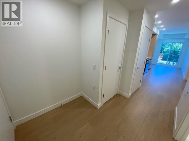 405 150 James Road, Port Moody, BC - Indoor Photo Showing Other Room