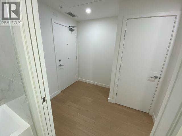 405 150 James Road, Port Moody, BC - Indoor Photo Showing Other Room