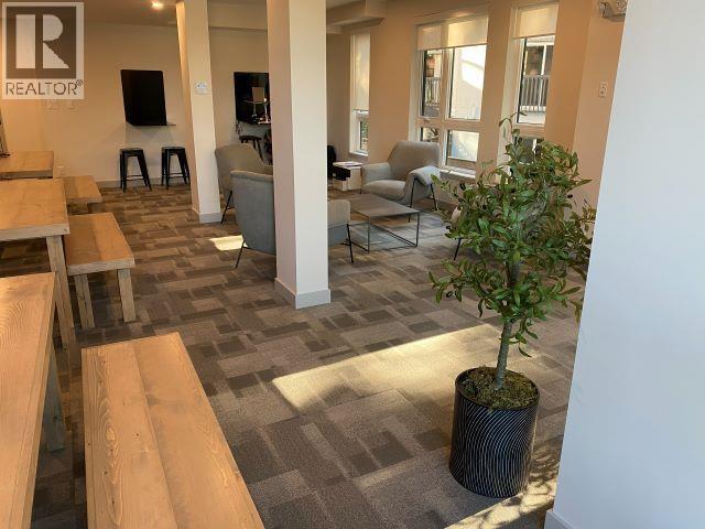 405 150 James Road, Port Moody, BC - Indoor Photo Showing Other Room