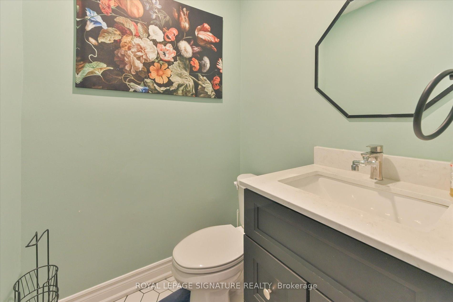 11-435 Hensal Circle, Mississauga, ON - Indoor Photo Showing Bathroom