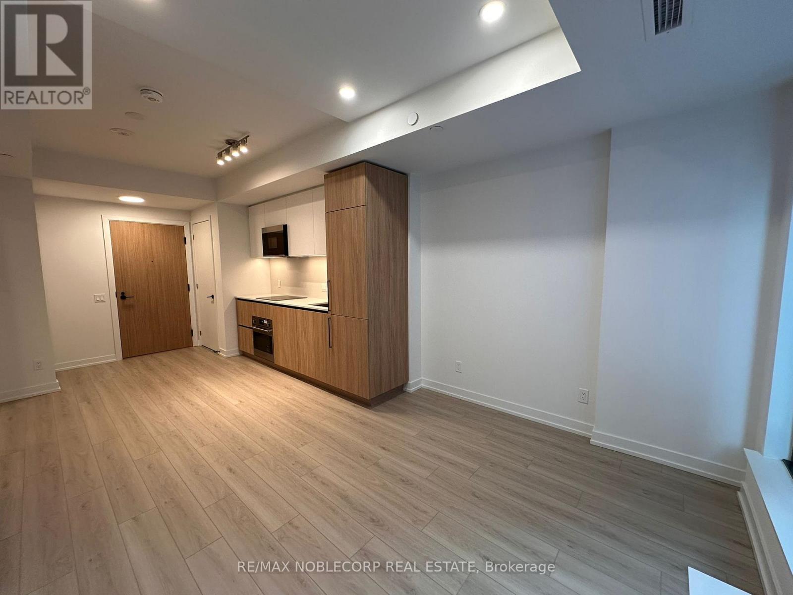 815 - 35 Parliament Street, Toronto, ON - Indoor Photo Showing Other Room