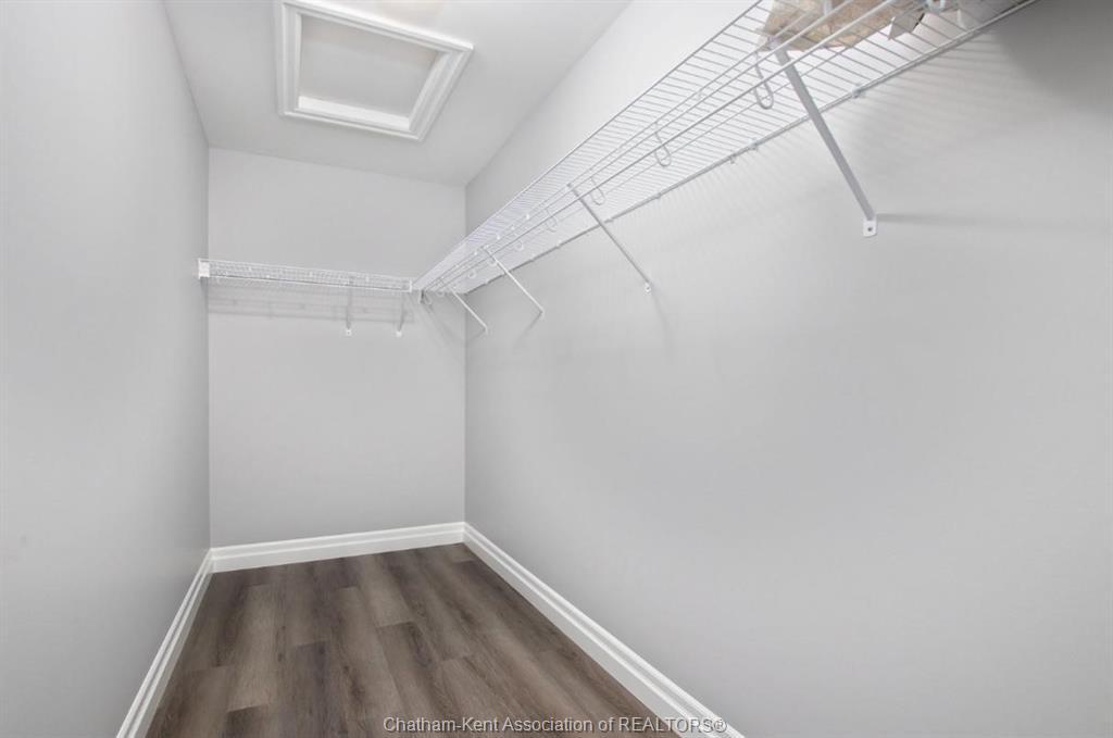 102 Kerr Avenue, Chatham, ON