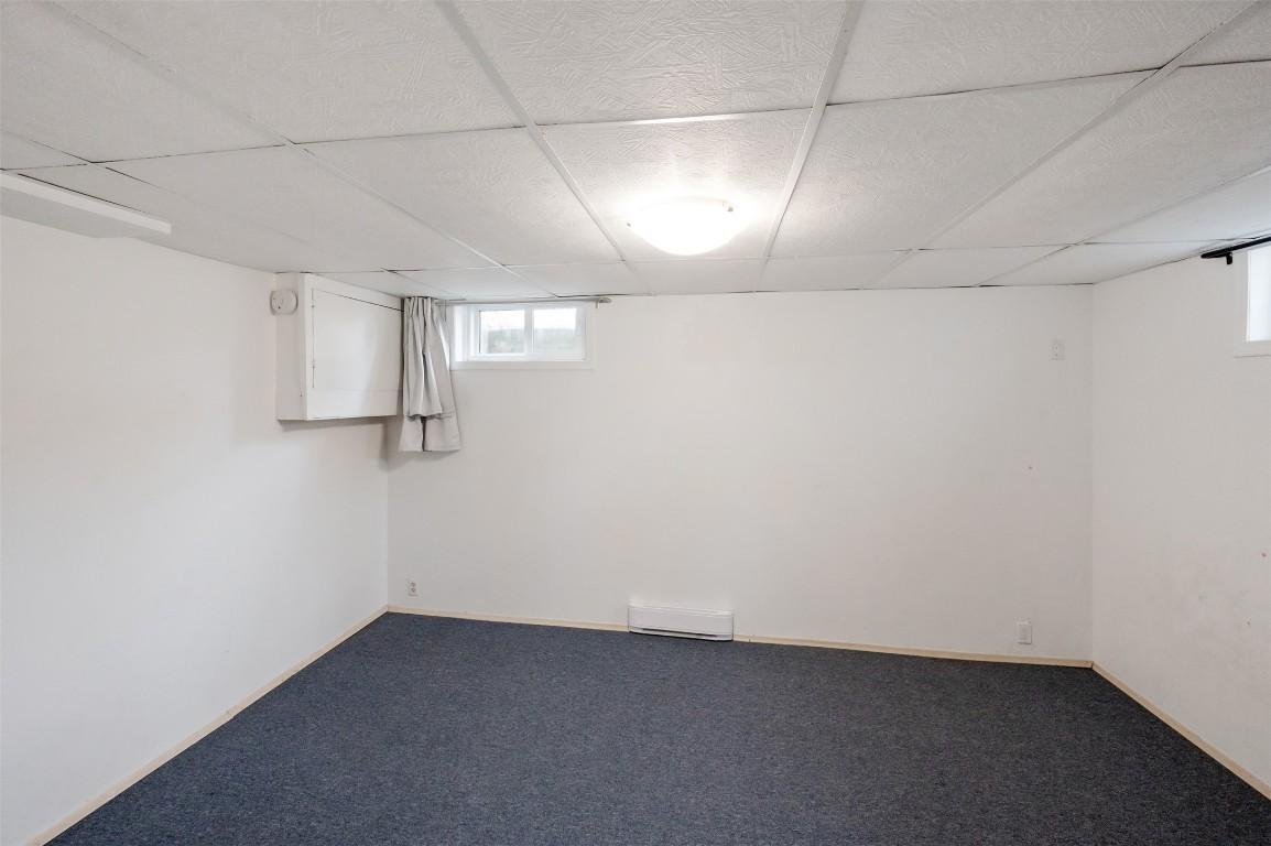 824 Road 2, Oliver, BC - Indoor